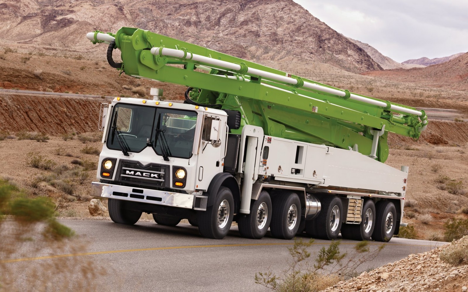 Mack Trucks Financing