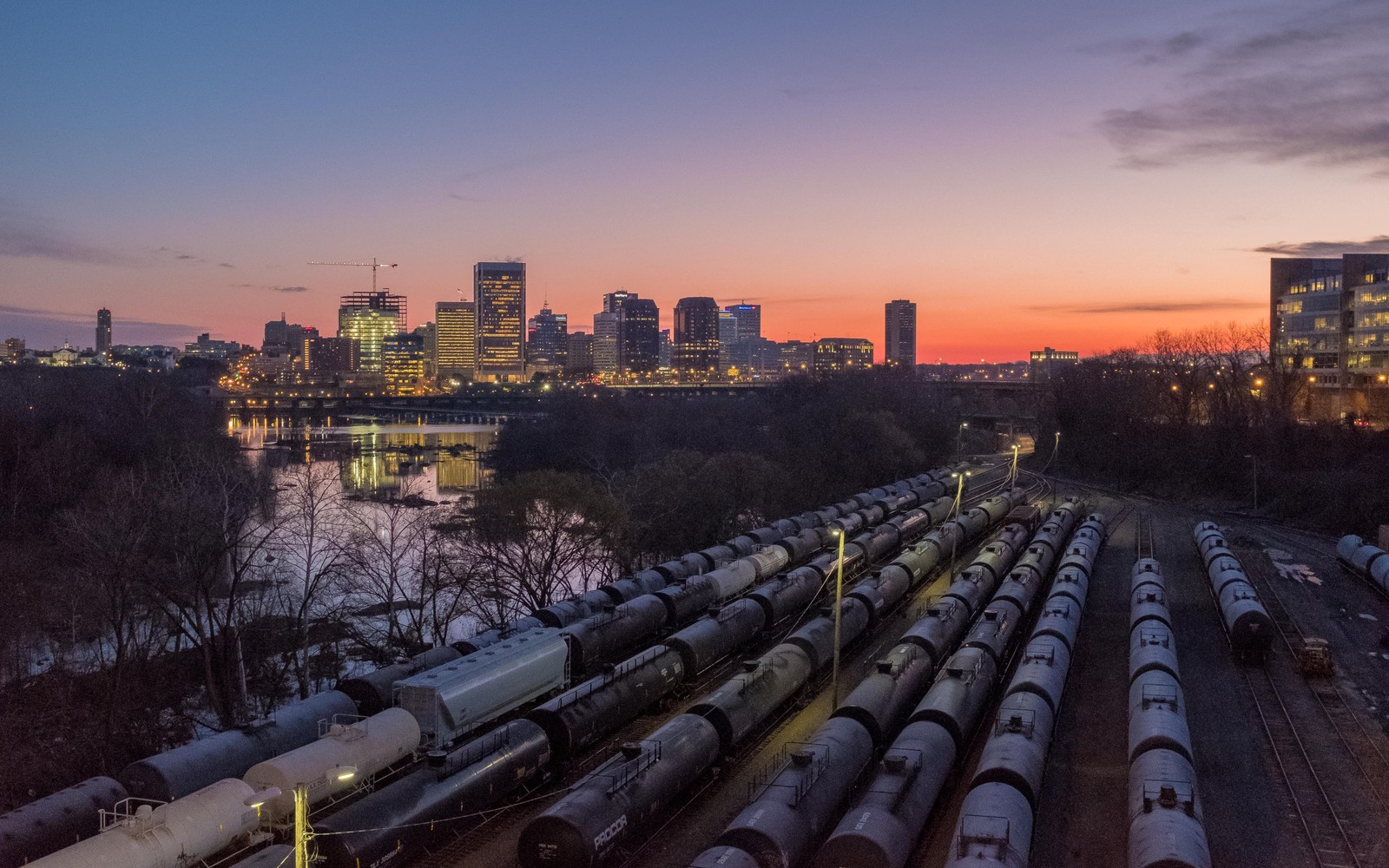 Semi Truck Fleet Financing in Richmond, VA